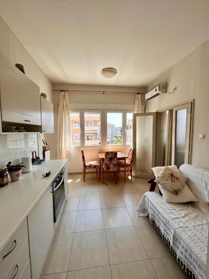 Mint Apartment Tivat Exteriér fotografie